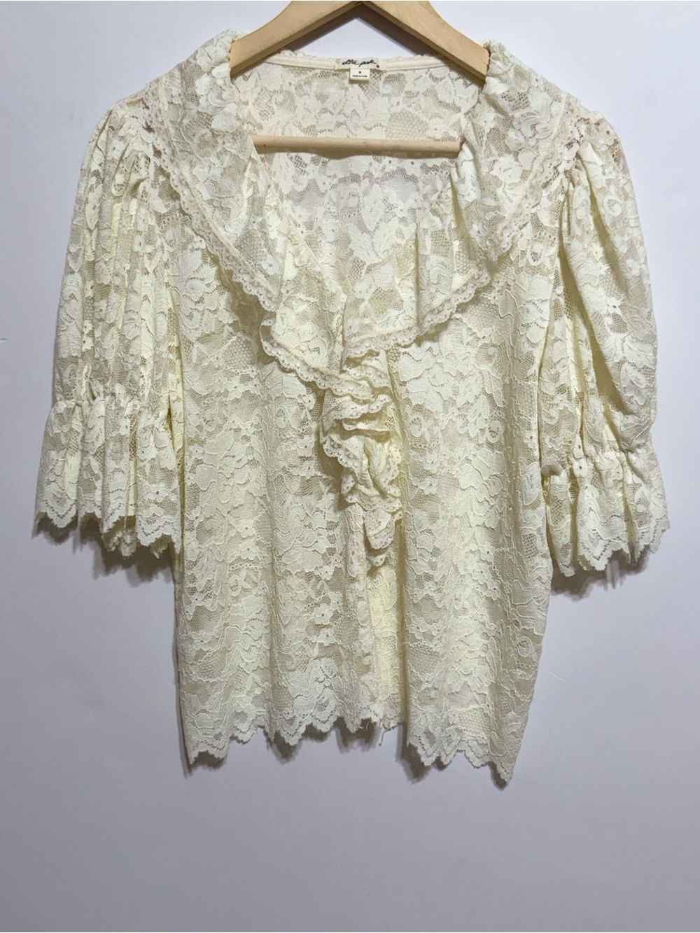 Ultra pink beige sheer floral patterned stretch lace with puffed sleeves